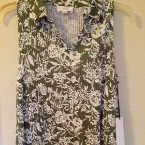 Brand New Sleeveless Olive Floral Collared V-Neck Tunic